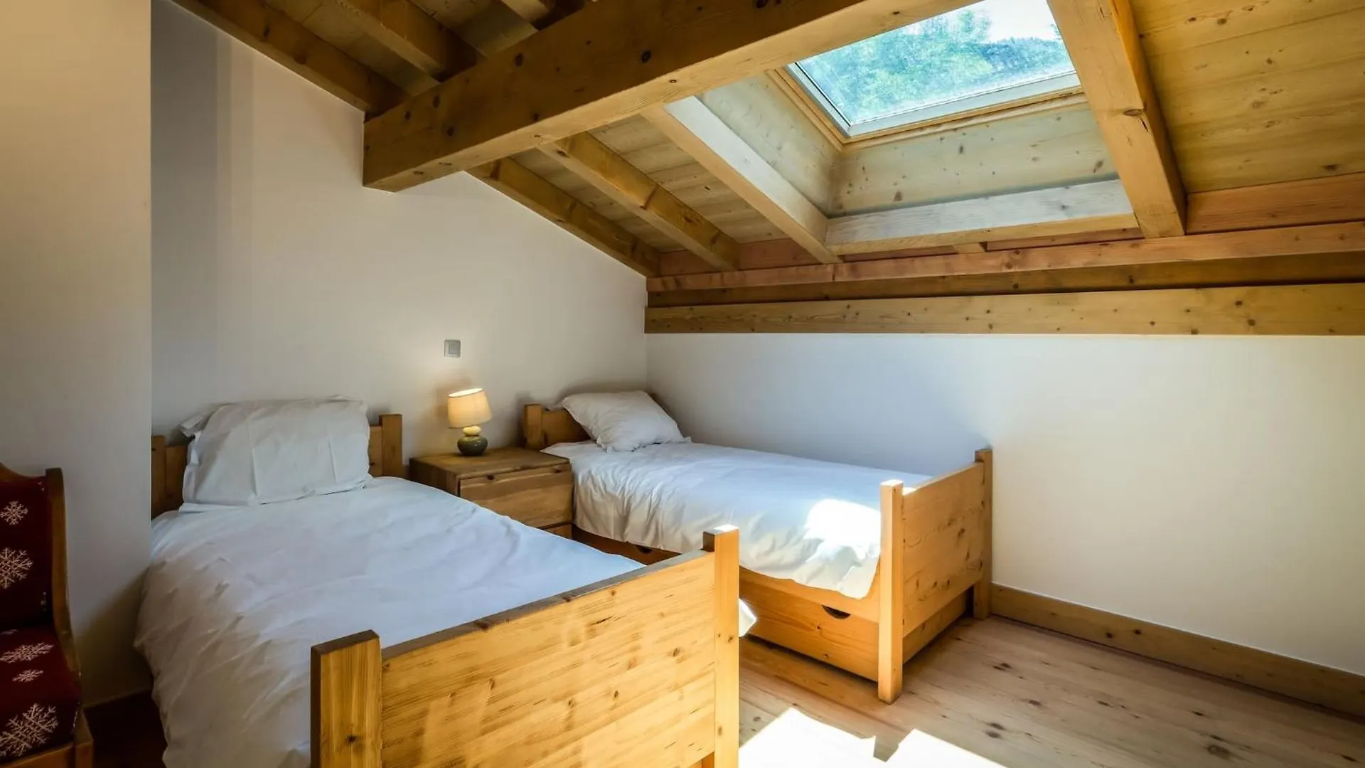 Delys - Renovated - Beside Park - Climbing Wall - Hikes - Mont-Blanc Views Les Houches France