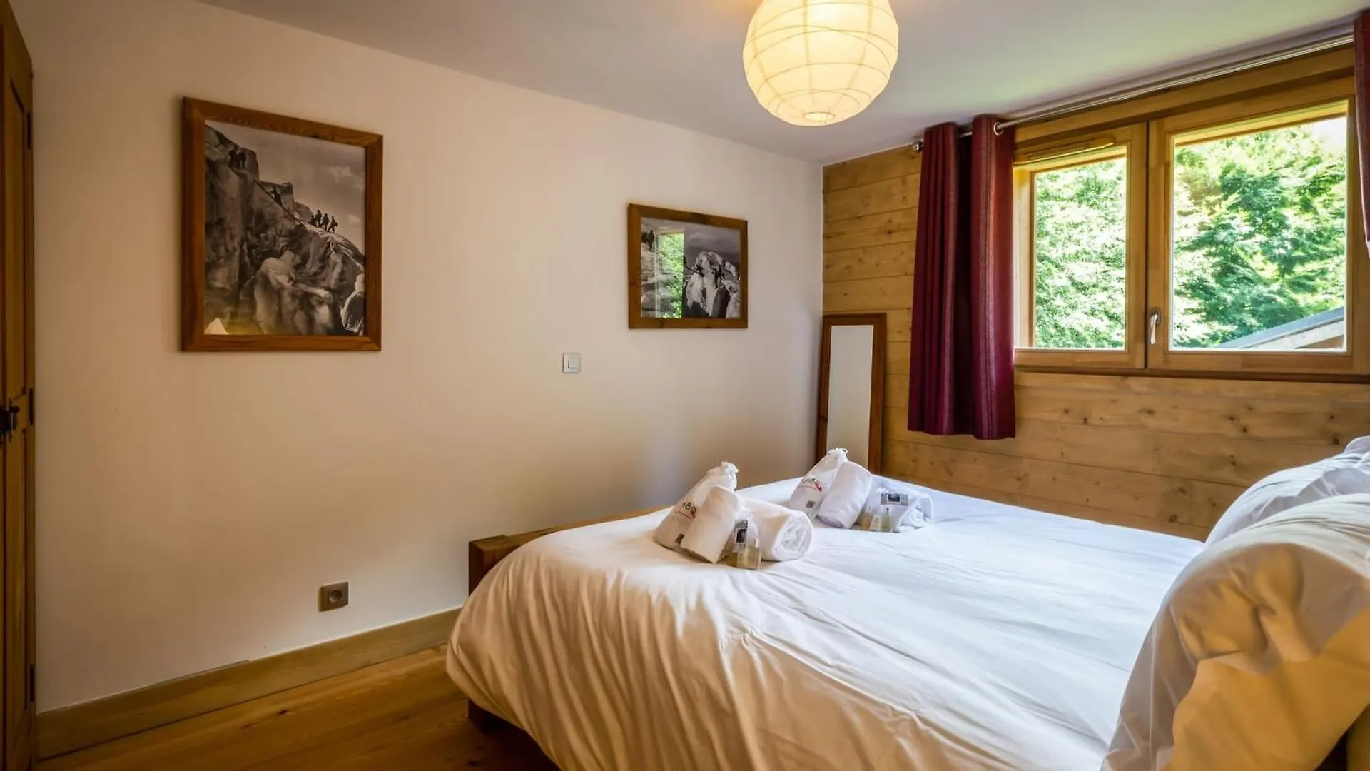 Apartment Delys - Renovated - Beside Park - Climbing Wall - Hikes - Mont-Blanc Views Les Houches France