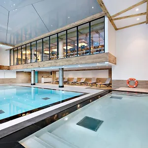 Mgm & Residences - Elena Apartahotel